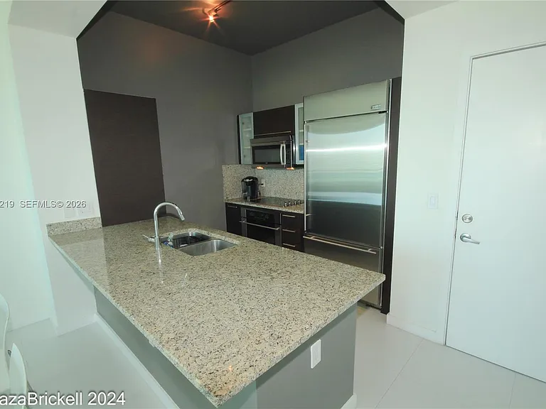 950 Brickell Bay Dr #5002 — Photo 21