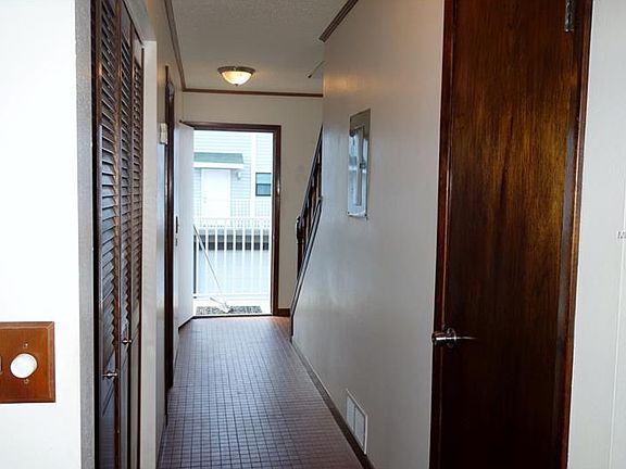 3rd image of 19823 Gulf Blvd APT 34