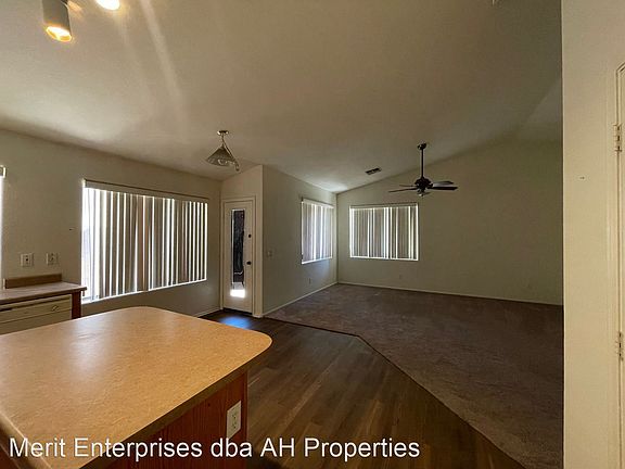 3rd image of 7809 S 46th Dr