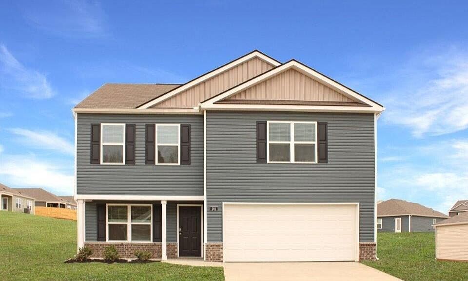 1st image of 261 Crescent Cir