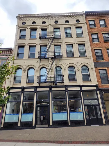 17 E Court St #32 Photo 1