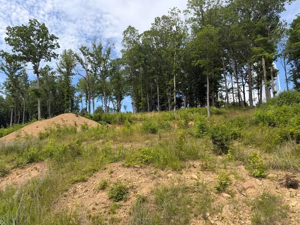 38 Malibu Dr, Corbin, KY 40701