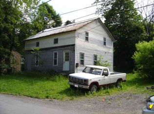 7 West St, Philmont, NY 12565