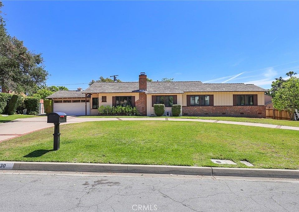 1st image of 30 Cabrillo Rd