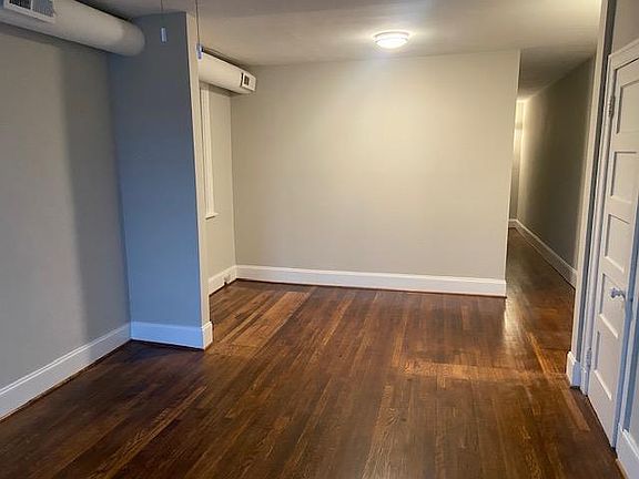 2nd image of 1010 N Belmont Ave APT A