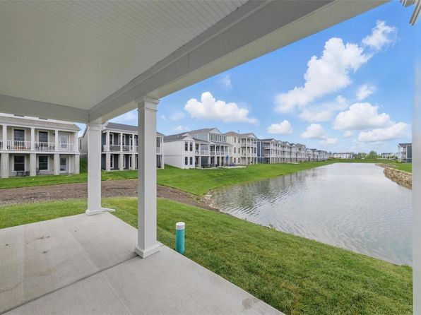 4005 Marais Temps Clair Dr, Saint Charles, MO 63301