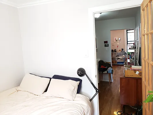 Rented by Signature Property Realty | media 30