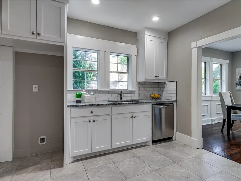 2628 Wilkinson Ave — Photo 10