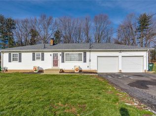 810 Leecrest St NW, Massillon, OH 44646