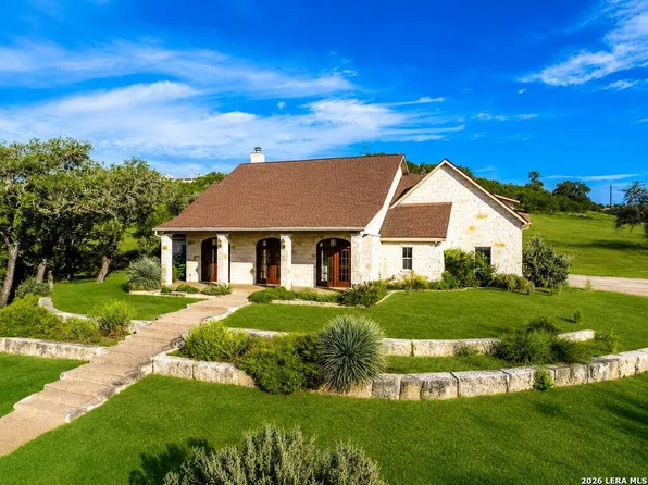 103 Cranbrook Court, Ingram, TX 78025