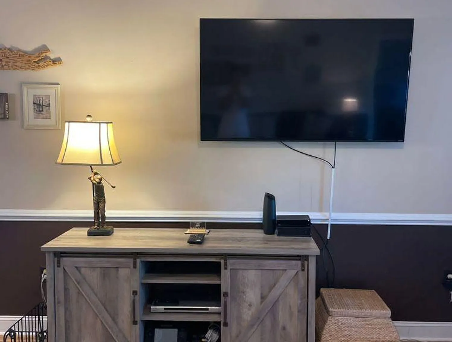 3 bed, 2.0 bath, 1291 sqft, $3,300 — Photo 3