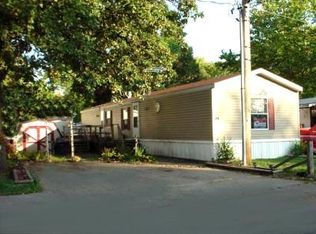 19 Maple St, Minooka, IL 60447