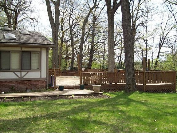 4th image of 869 Saint Andrews Way