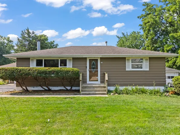 237 E North St, Lockport, IL 60441
