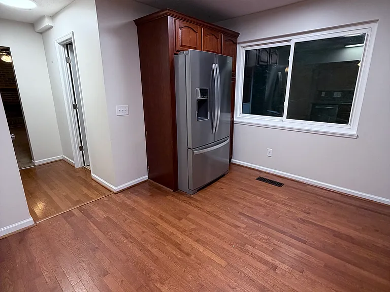 9415 Seasons Dr — Photo 9