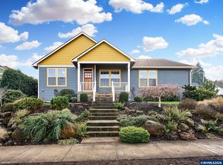 1508 Crestview Dr, Silverton, OR 97381