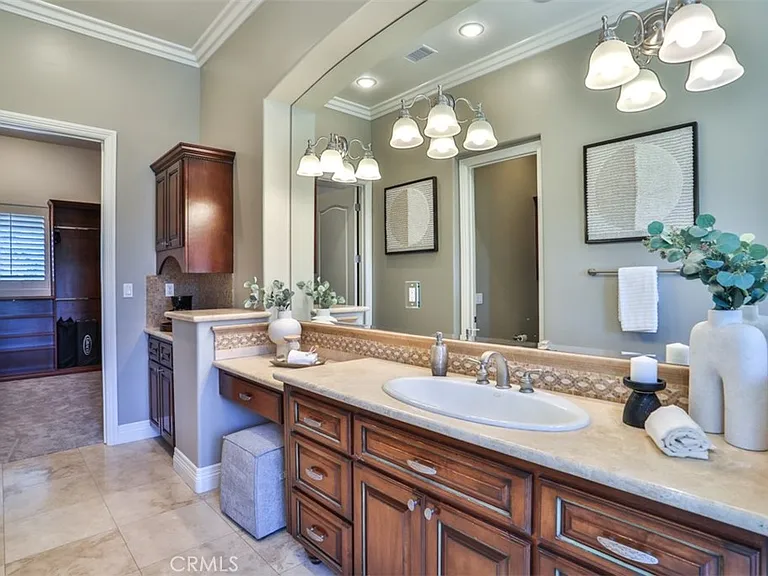 39520 Colleen Way — Photo 50