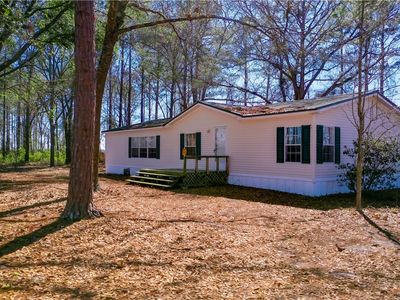 3259 W Horseshoe Rd, Blackshear, GA, 31516