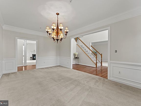 5th image of 7709 Old Chapel Dr