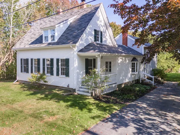 6 Porters Landing Road, Freeport, ME 04032