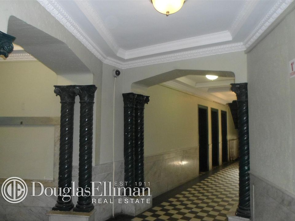 1st image of 3925 65th St APT 3G
