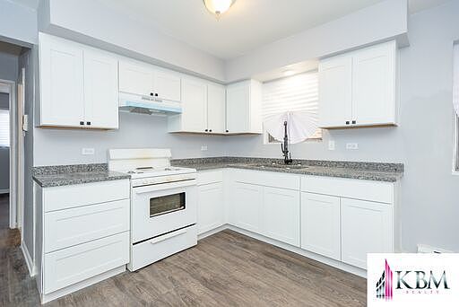 1st image of 8141 S Ingleside Ave APT 1W