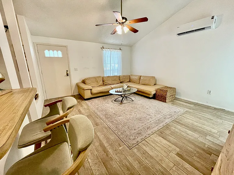 3784 Palace Dr — Photo 5