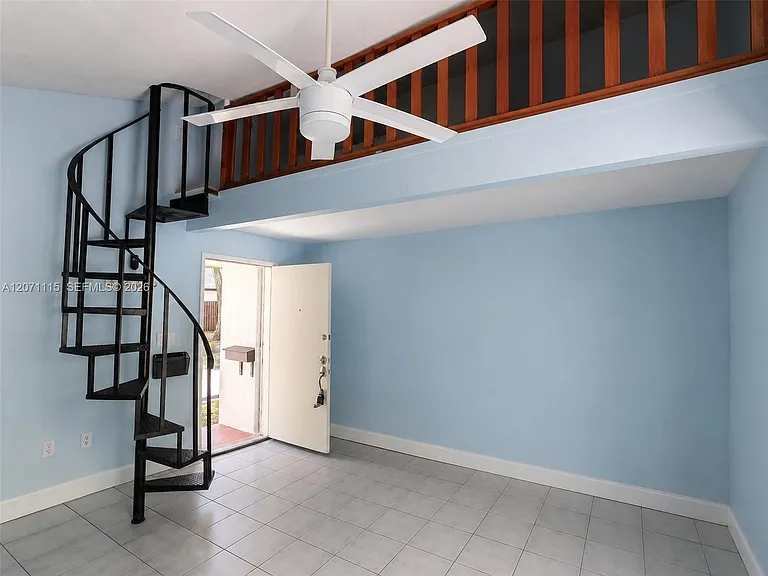 525 NW 100th Ct #525 — Photo 11