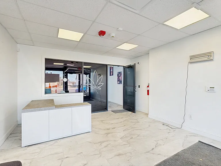 1724 Atlantic Ave — Photo 12