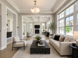 1387 Aymond Cres, Oakville, ON L6H7W8