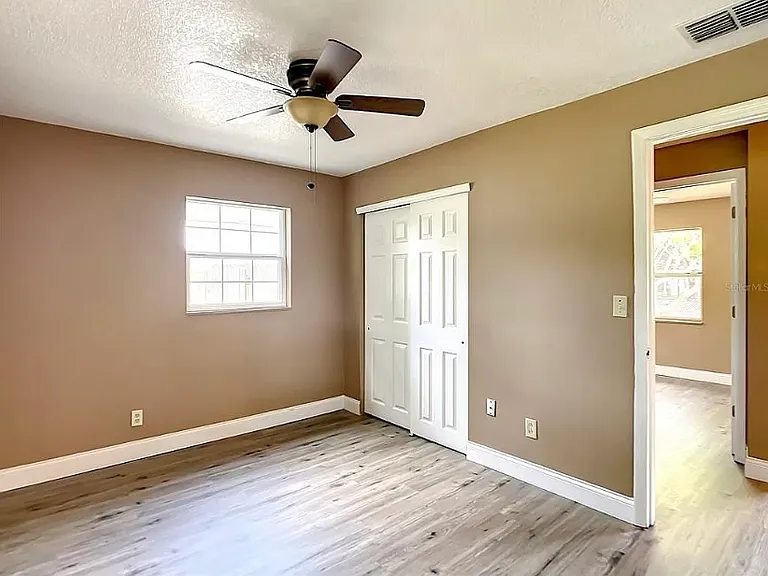 1 bed, 1.0 bath, 120 sqft, $875 — Photo 10