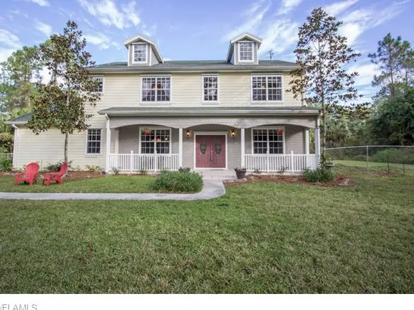 361 12th Ave NE, Naples, FL 34120