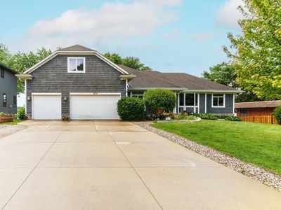 2719 Spring Lake Rd SW, Prior Lake, MN, 55372
