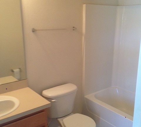 5th image of 287 Leese Dr