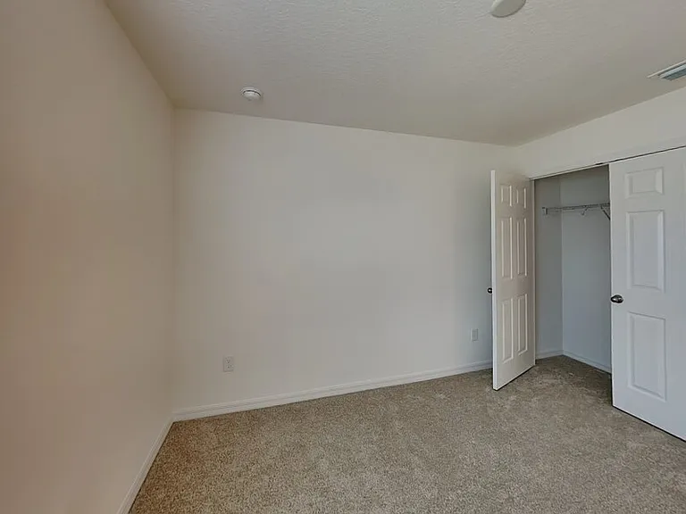 1615 Cloudy Ct — Photo 16