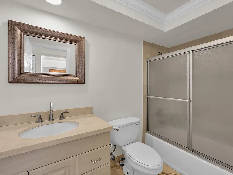 490 NW 20th St #1140 — Photo 23