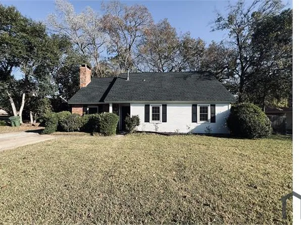 3385 Brookwood Dr, Montgomery, AL 36116