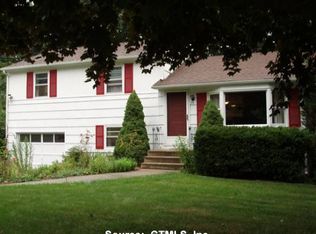 23 Hilltop Rd, Mystic, CT 06355