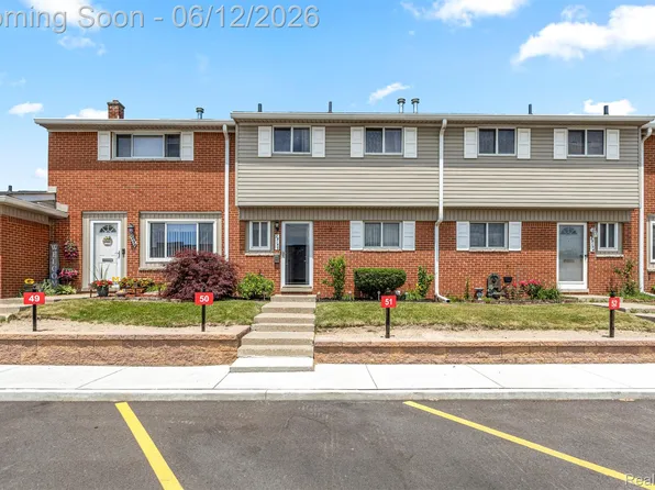 29156 Manchester St, Westland, MI 48185
