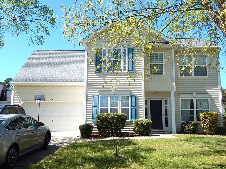 109 Downing Bluff Dr — Photo 1