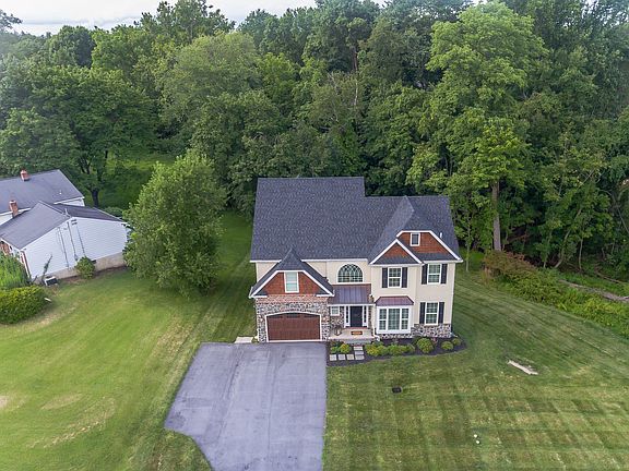 2nd image of 845 E Philip Dr