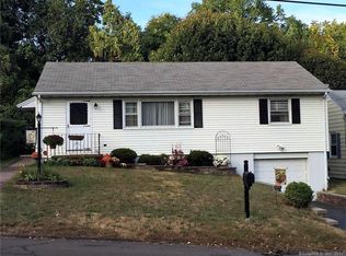 27 Foote St, Hamden, CT 06517