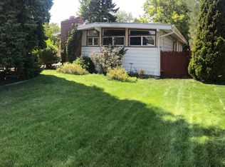 5399 S Greenwood St, Littleton, CO 80120