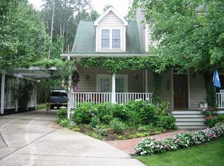 122 Antler Point Dr, Cary, NC 27513