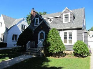 2950 N 70th St, Milwaukee, WI 53210