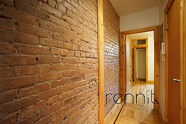 Rented by Rennit Inc.