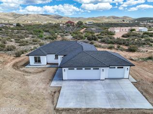 17400 E Hiding Horse Ln, Dewey, AZ 86327