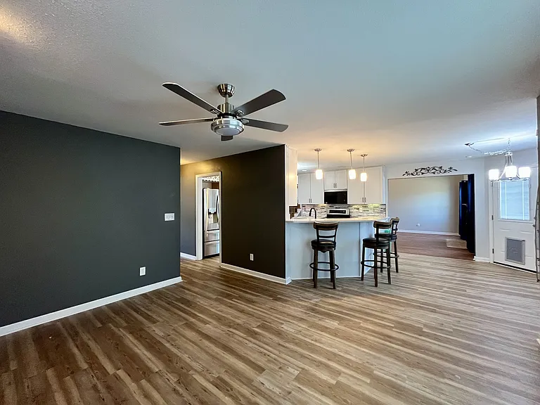 3156 Twelve Oaks Blvd — Photo 9