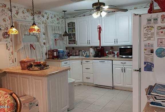 5th image of 346B Dorchester Drive