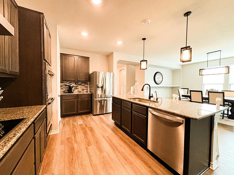 8134 Emmeline Dr — Photo 12